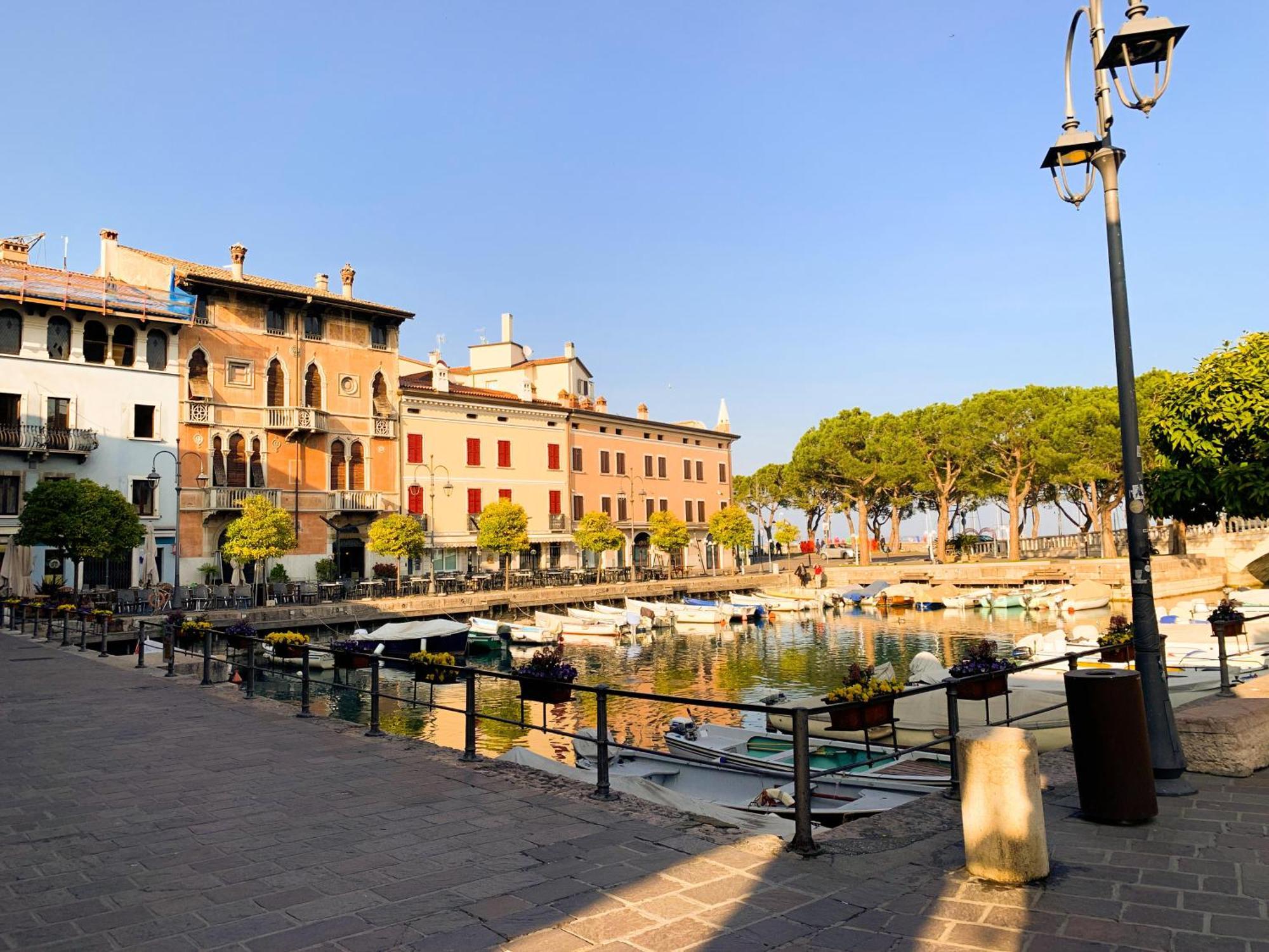 Garda Blue Lake Home Luxury Appartment Desenzano del Garda Exteriér fotografie